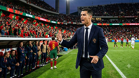 Cristiano Ronaldo tiến sát ghế HLV tuyển Bồ Đào Nha