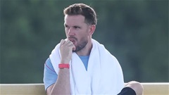 Henderson lần đầu xuất hiện kể từ chấn thương gãy tay ở World Cup 2026