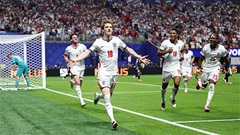 Trực tiếp Anh 1-0 Argentina: Gordon phá vỡ thế quân bình