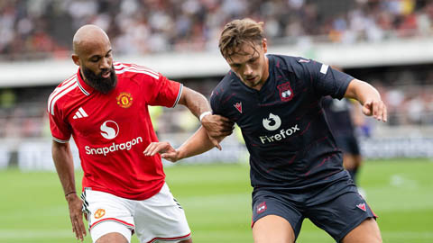 Tường thuật MU 0-1 Wrexham