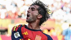 Ferran Torres tóm trọn khoảnh khắc để ghi danh vào lịch sử