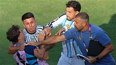 FIFA xác nhận không hề có thẻ đỏ cho Paredes
