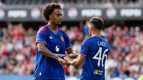 Zirkzee  lập siêu phẩm solo vào lưới Rosenborg 
