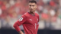 Ronaldo quyết kéo Bruno Fernandes sang Al Nassr