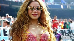 Shakira tái hợp tình cũ lần đầu sau 16 năm