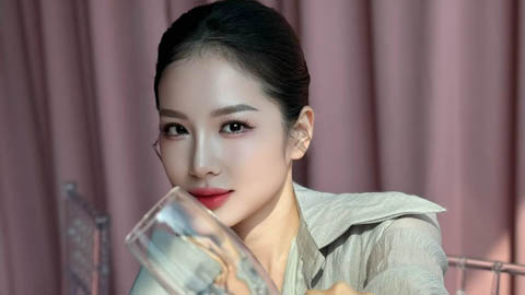 Loan Barbie khiến fan thẫn thờ vì thần thái quá đỉnh