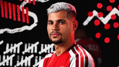 Bruno Guimaraes gia nhập Arsenal với giá 75 triệu bảng