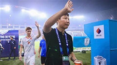 Báo Campuchia so sánh HLV Kim Sang Sik với các đồng nghiệp tại AFF Cup 2026