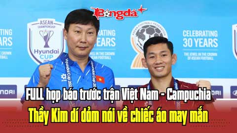 Họp báo trước trận Việt Nam vs Campuchia: Thầy Kim dí dỏm nói về chiếc áo may mắn