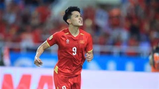 Đình Bắc  ghi bàn mở tỉ số (TRỰC TIẾP: Việt Nam 1-0 Campuchia)