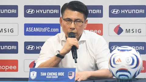 HLV Tan Cheng Hoe cùng cầu thủ Malaysia gửi chiến thư tới ĐT Việt Nam trước bán kết AFF Cup