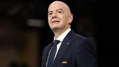 Infantino nguy cơ 'thân bại danh liệt' sau khi 'người tình' nhận tiền