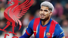 Ronald Araujo trên đường tới Liverpool để hoàn tất hợp đồng