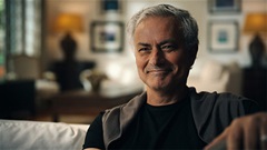 Mourinho đủ sức cứu MU khỏi cú trượt dài hậu Ferguson?