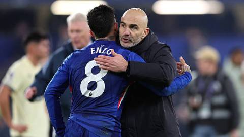 Vũ khí đặc biệt của Enzo Fernandez khiến Man City mê mẩn