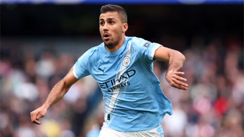 Barca chốt giá mua Rodri