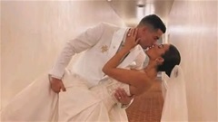 Giấy chứng nhận kết hôn của Ronaldo có gì lạ?