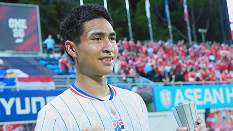 Tiền đạo Thái Lan: ‘Đội mắc nhiều sai lầm dù thắng Singapore’