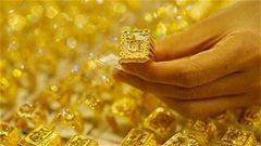 Giá vàng, tỷ giá ngoại tệ hôm nay 16/8: Vàng trong nước đi ngang