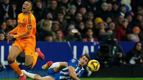 Espanyol vs Real Madrid: Nhiệm vụ kép của Mbappe