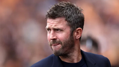 Carrick là HLV có nguy cơ bị sa thải cao nhất Premier League