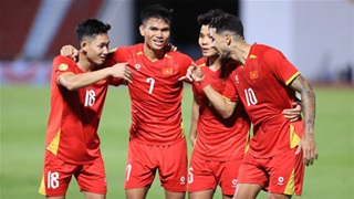 Báo Indonesia đồng loạt gọi tên Việt Nam cho ngôi vương AFF Cup