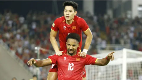 Đình Bắc vượt qua Xuân Son đi vào lịch sử AFF Cup