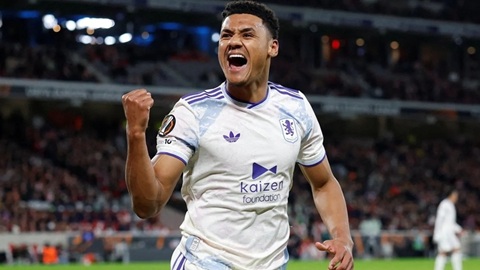 Bán Watkins, Aston Villa tìm được tiền đạo đáng gờm thay thế