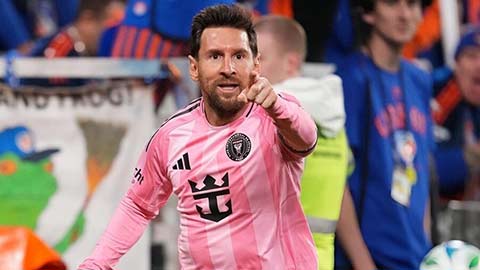 VIDEO Chiêm ngưỡng cú poker của Messi vào lưới Montreal