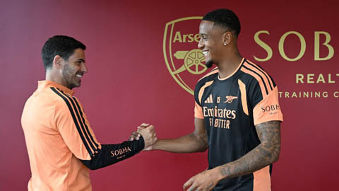 Đội hình dự kiến Aston Villa vs Arsenal: Arteta sẽ sử dụng tân binh Konsa?