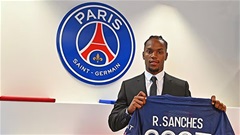 'Cậu bé vàng' Renato Sanches bị PSG thanh lý hợp đồng