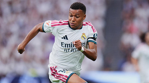 Mbappe đi vào lịch sử Champions League