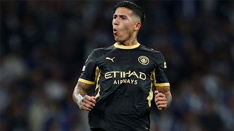 Enzo Fernandez chói sáng trong lần đầu khoác áo Man City tại Champions League