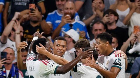 Real Madrid thắng vẫn bị la ó, dàn sao 'ném' bàn thắng, CĐV Bernabeu nổi giận