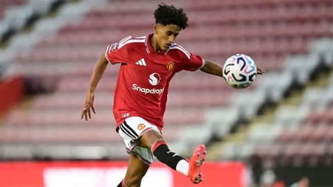 Carrick có dám liều với thần đồng 15 tuổi JJ Gabriel ?