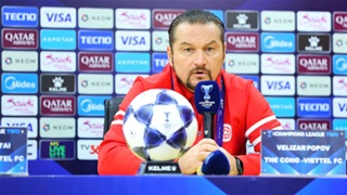 HLV Popov nói thắng: 'Tuấn Tài không phải Roberto Carlos hay Cafu'