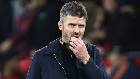 Michael Carrick là HLV nguy cơ bị sa thải cao nhất Premier League 2026/27