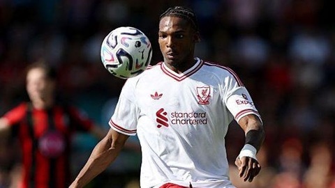 Liverpool tìm thấy ‘quái vật’ ở hàng thủ