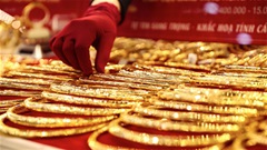 Giá vàng, tỷ giá ngoại tệ hôm nay 22/9: Vàng thế giới mất mốc 4.500 USD/ounce
