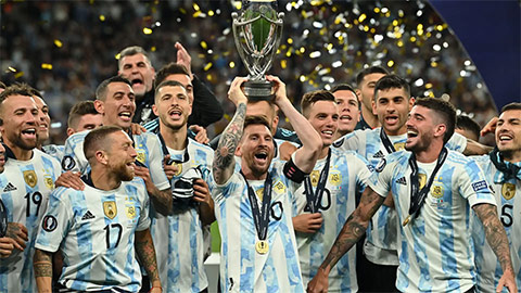 Messi trình làng áo đấu đặc biệt cho trận chia tay Argentina
