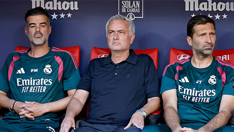 Mourinho và sứ mệnh lớn hơn chiếc ghế HLV tại Real Madrid