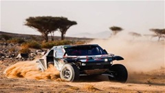 Nasser Al-Attiyah, huyền thoại Dakar Rally lại giật vàng tại ASIAD 2026