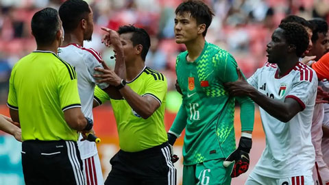 Báo Hàn Quốc mỉa mai U23 Trung Quốc sau màn xô xát với UAE