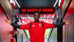 MU chiêu mộ tài năng trẻ thứ hai từ Man City chỉ trong một tuần