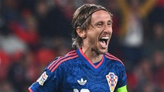 Modric đi vào lịch sử ở tuổi 41