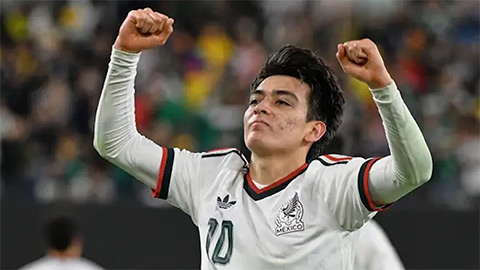 Gilberto Mora, thần đồng số 10 khiến châu Âu sôi sục