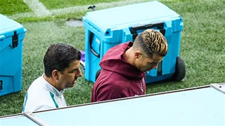 Ronaldo 'nổi loạn' ở ĐT Bồ Đào Nha, sếp lớn lập tức 'chạy' sang Thụy Điển