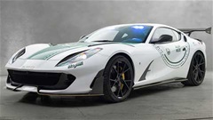 Thành phố nơi Pirlo làm việc xuất hiện siêu xe Ferrari 812 Superfast được trang bị cho cảnh sát