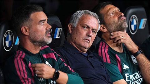Mourinho bất đắc dĩ gọi tên 3 'sao mai' Real Madrid