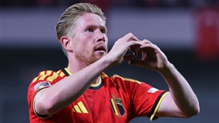 35 tuổi, De Bruyne vẫn khiến cả châu Âu trầm trồ